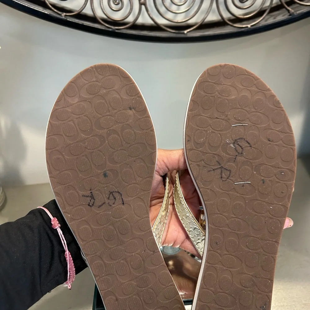 Coach Metallic Gold Logo-Embossed Thong Sandals - Picture 5 of 5